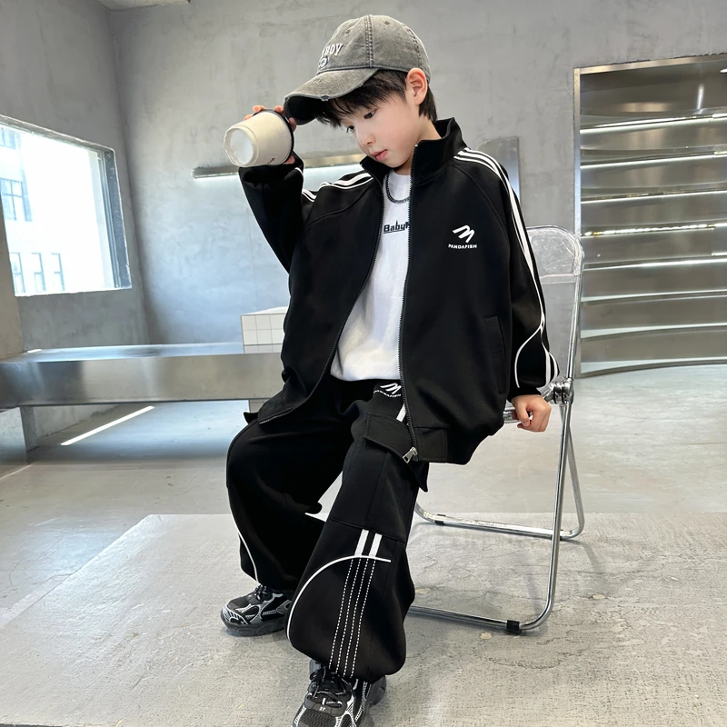 男童拉条字母立领运动套装春秋潮款2025儿童宽松休闲两件套中大童