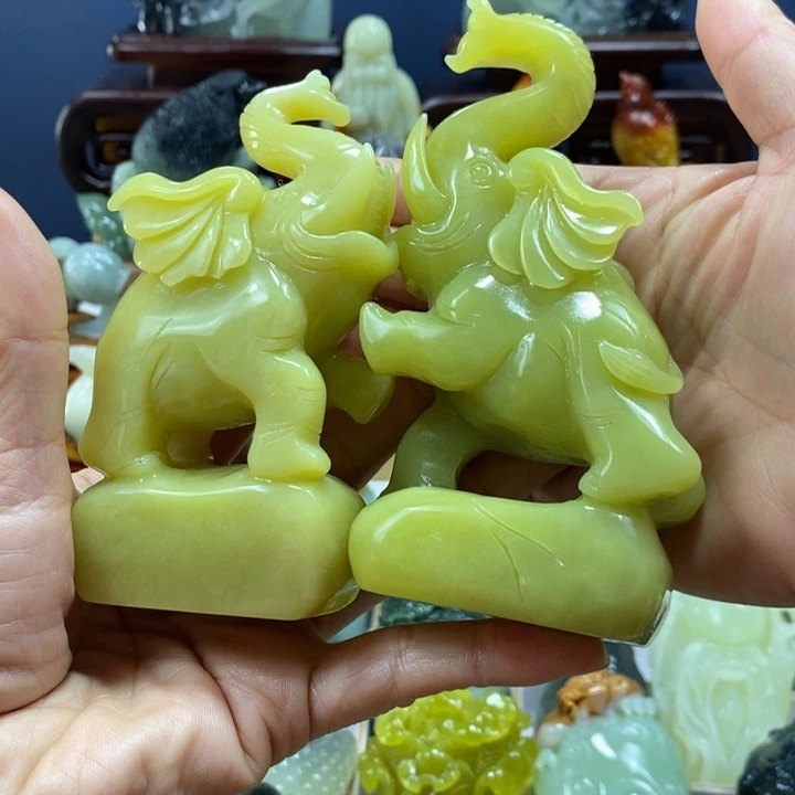 未镶嵌蛇纹石玉珠宝奇石安***'