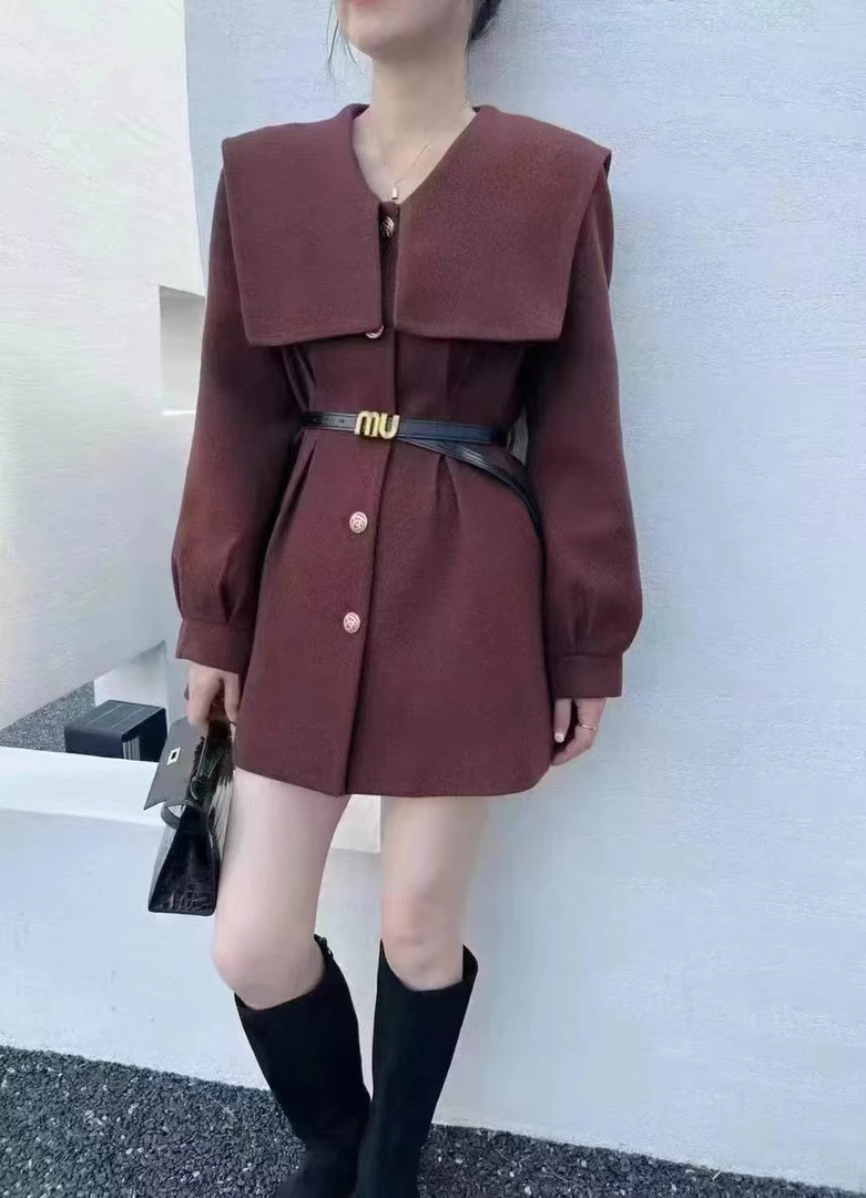 花花家时尚大衣（6677）