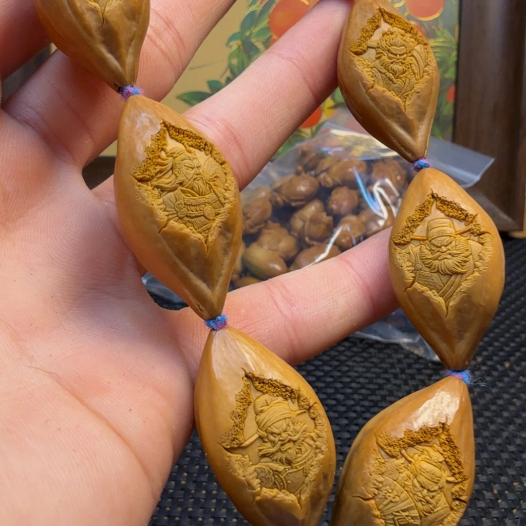 手串/手链橄榄核满天星钟馗