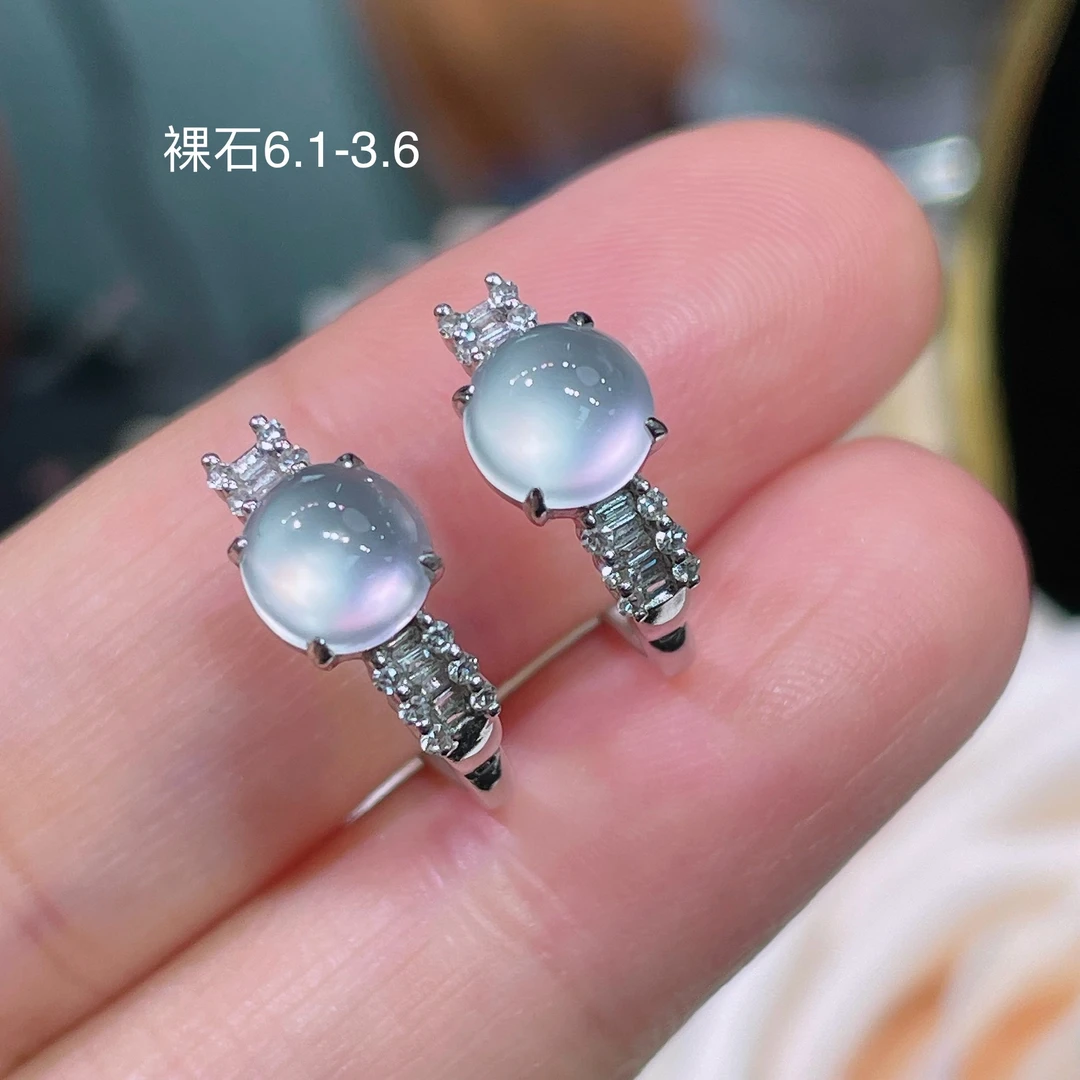 高端翡翠天然缅甸A货18k金镶嵌钻石冰种高冰种起胶起光蛋面耳包