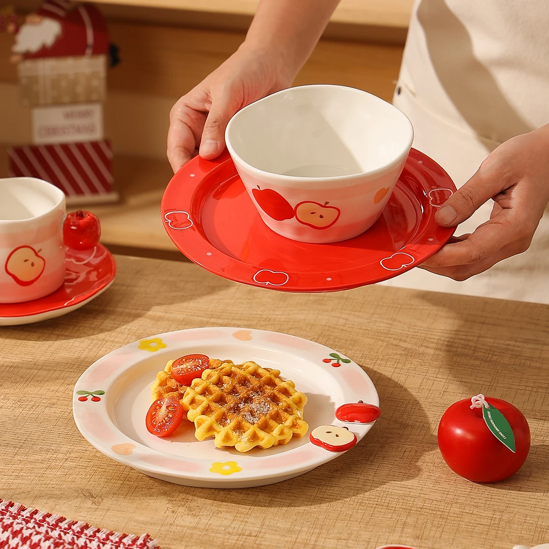 新款苹果餐具套装釉下彩陶瓷碗酸奶碗饭碗马克杯碟水果盘子小勺子