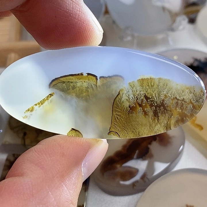 未镶嵌奇石玛瑙/玉髓开**旧