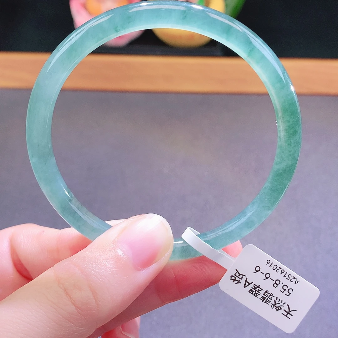 翡翠未镶嵌手镯天然翡翠