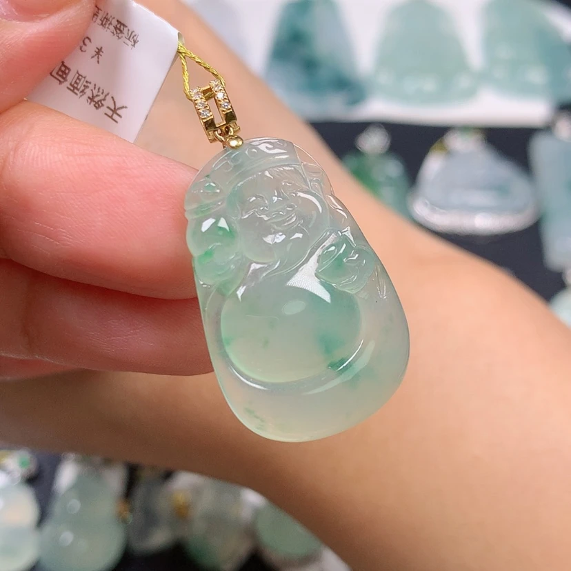 【闪购商品】翡翠18K金镶嵌颈饰财神