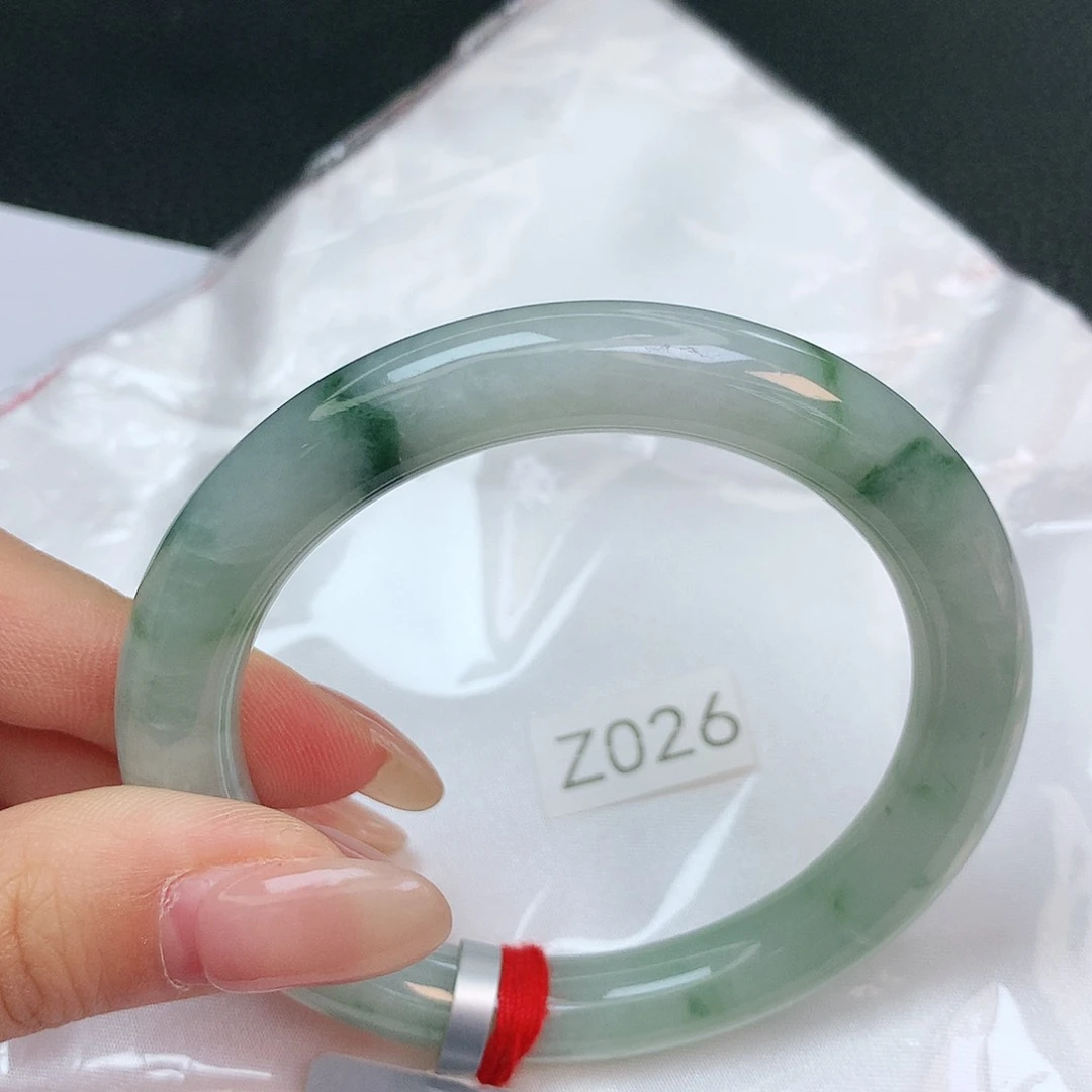 翡翠手镯未镶嵌缅甸天然a货翡翠