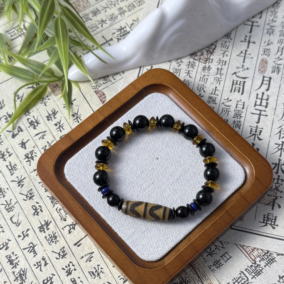 【老佛爷】2702-双虎牙天珠手链