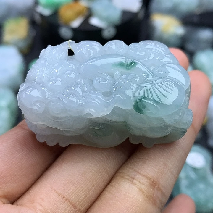 翡翠未镶嵌颈饰天然缅甸翡翠