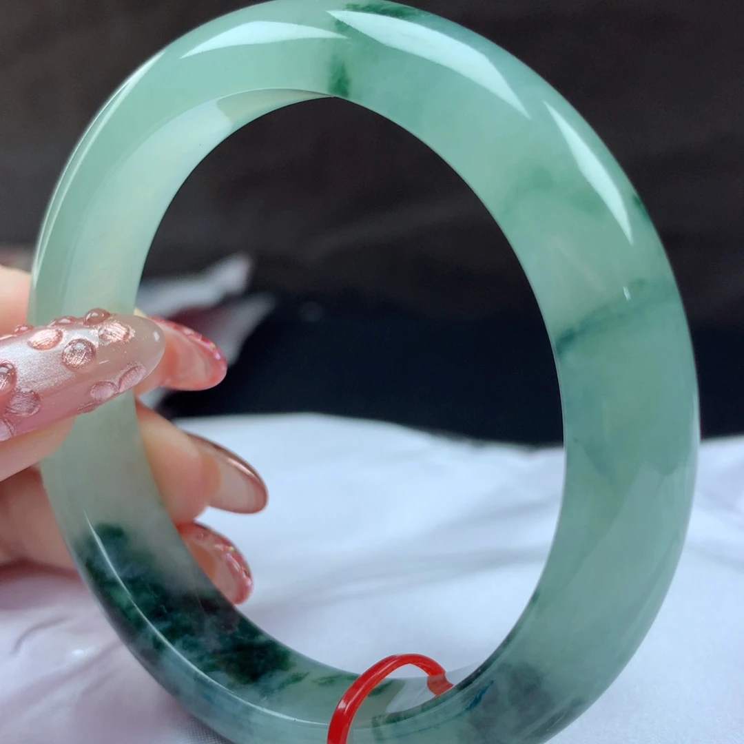 未镶嵌手镯翡翠66026，