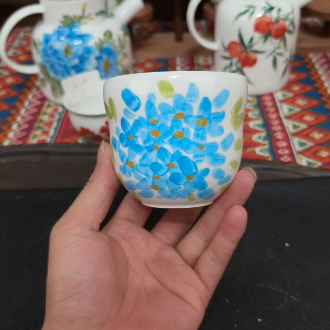 摆件景德镇手工手绘高温瓷器