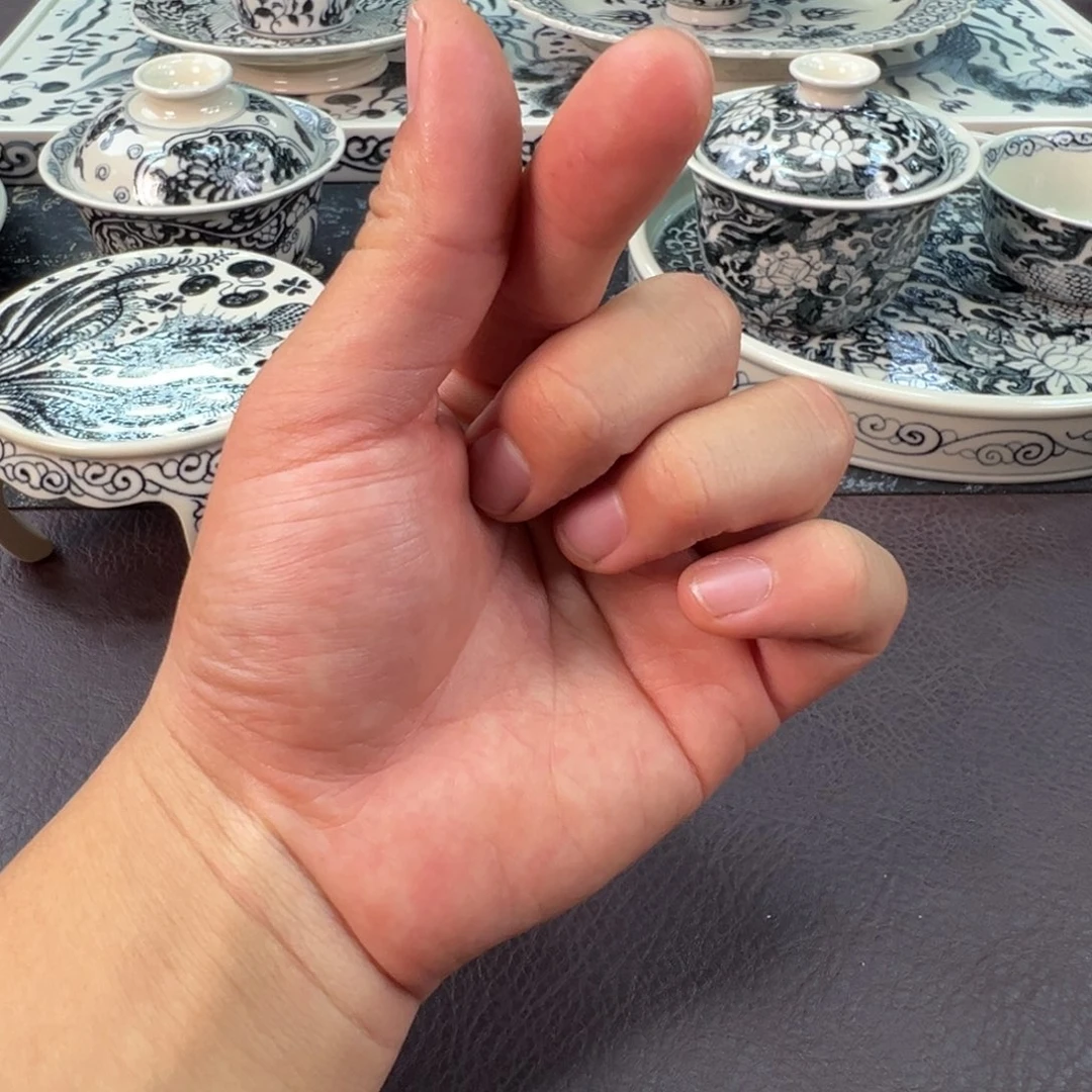 小***J陶景德镇手工手绘陶瓷