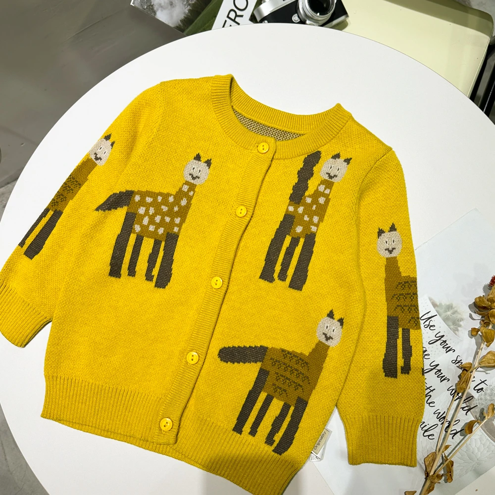哎蔴蔴9031363秋小童宝宝加厚针织开衫儿童韩版毛衫时尚卡通提花