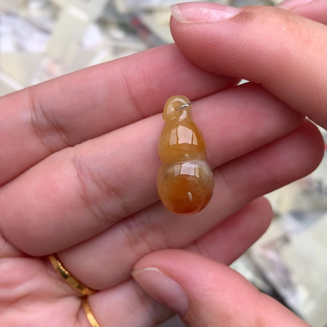 【闪购商品】翡翠挂件未镶嵌一