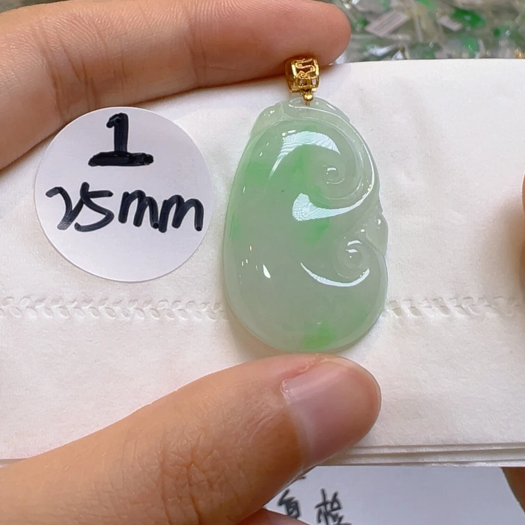 翡翠18K金镶嵌吊坠(不含链)