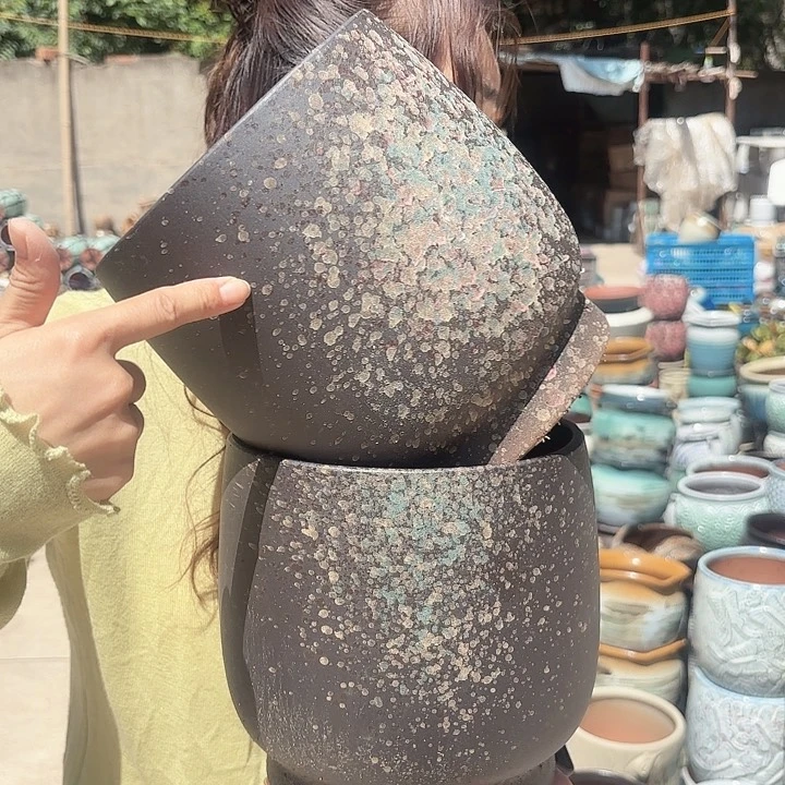 口径19高度20两个黑蛋壳