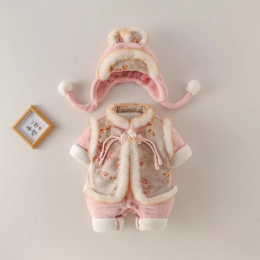 婴幼儿宝宝连体衣秋冬装可爱洋气爬爬服满月周岁棉衣外出加厚衣服