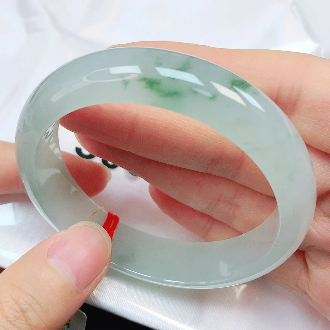 未镶嵌手镯翡翠抖音500