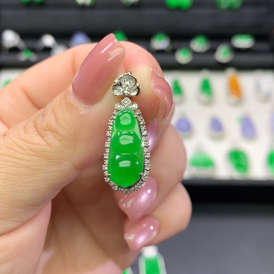 翡翠18K金镶嵌吊坠(不含链)