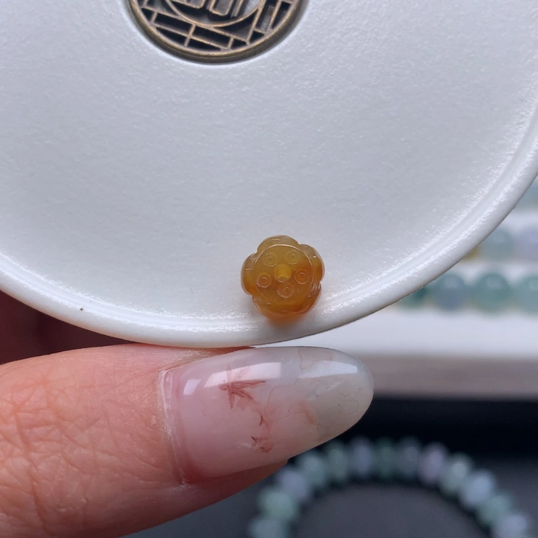 未镶嵌定制翡翠8.2-6.3