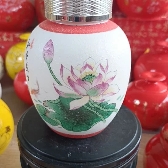茶叶罐工厂倒闭清场