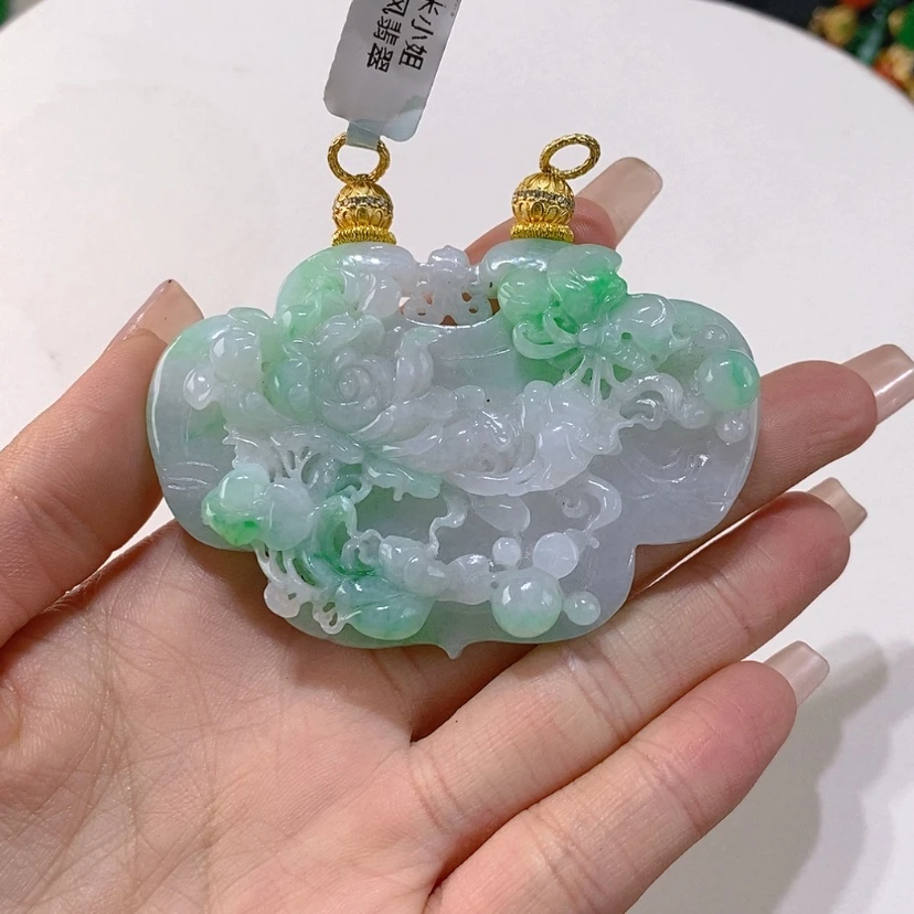 【闪购商品】翡翠未镶嵌颈饰吊坠