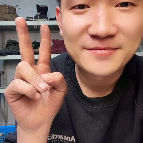 多***呀拍了一个小时的照片给