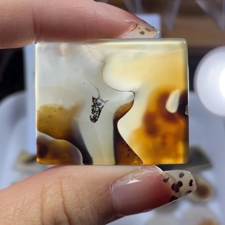 玛瑙/玉髓未镶嵌牌子