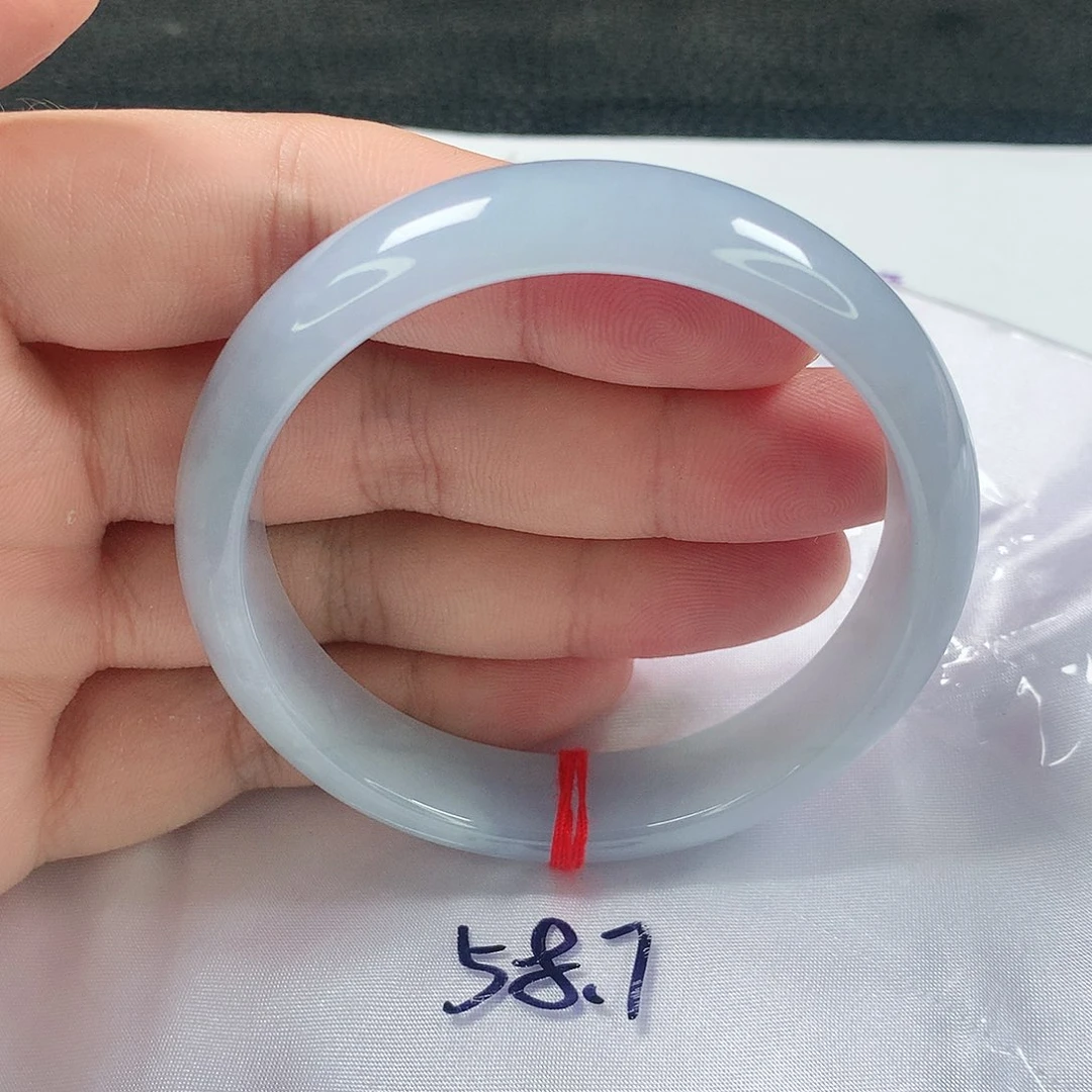 翡翠手镯未镶嵌328号