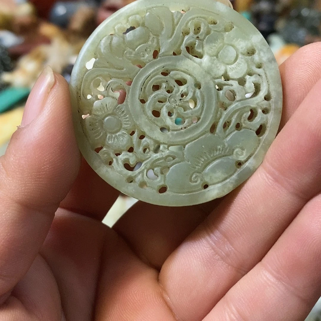 和田玉（糖玉）未镶嵌挂件