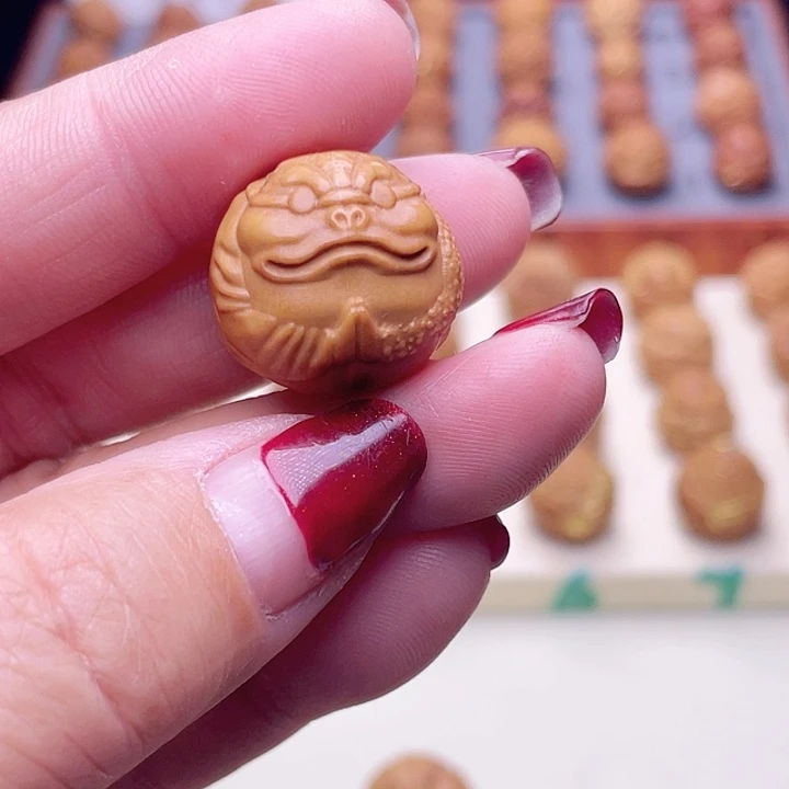 猴头核桃吊坠精****森你要