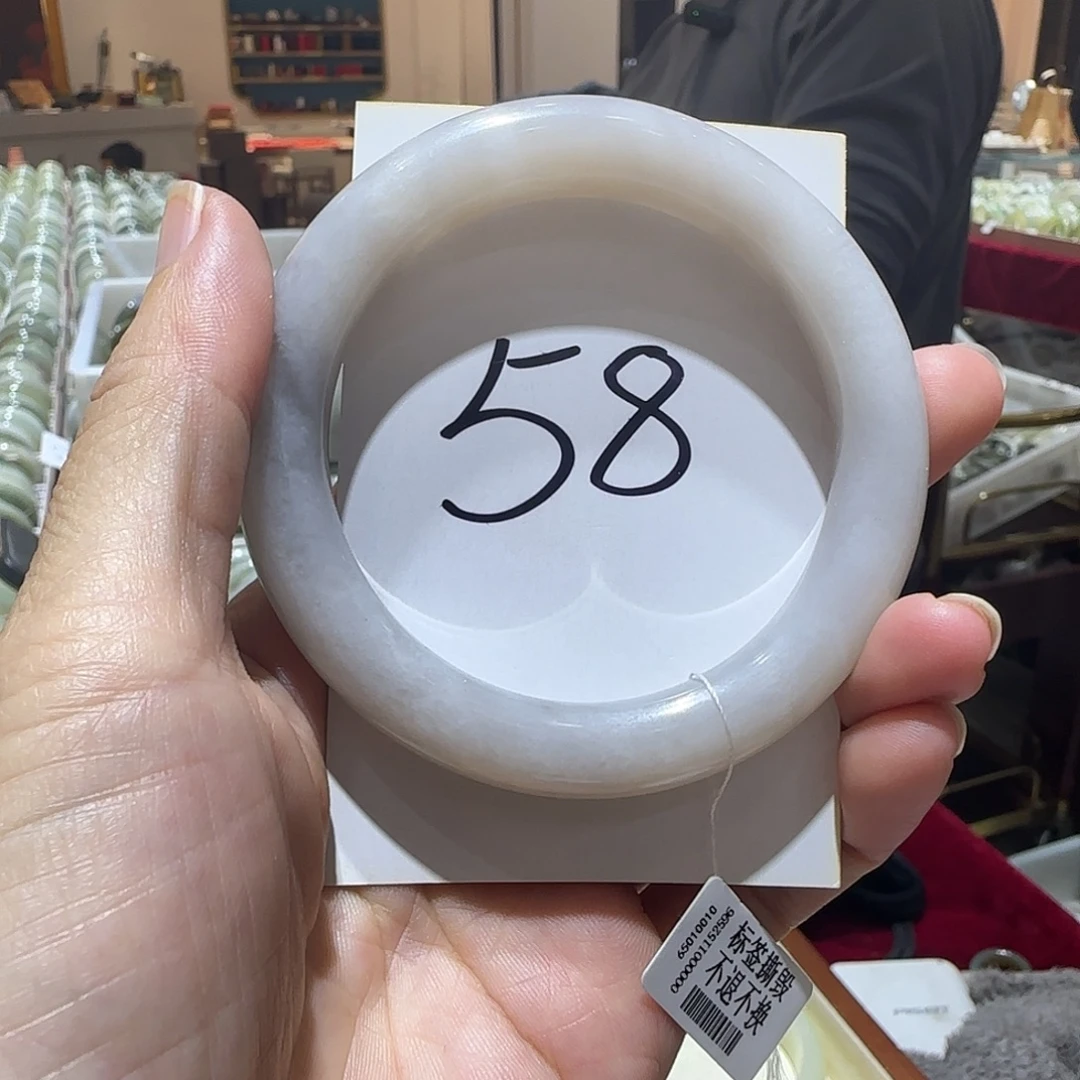 和田玉未镶嵌手镯508