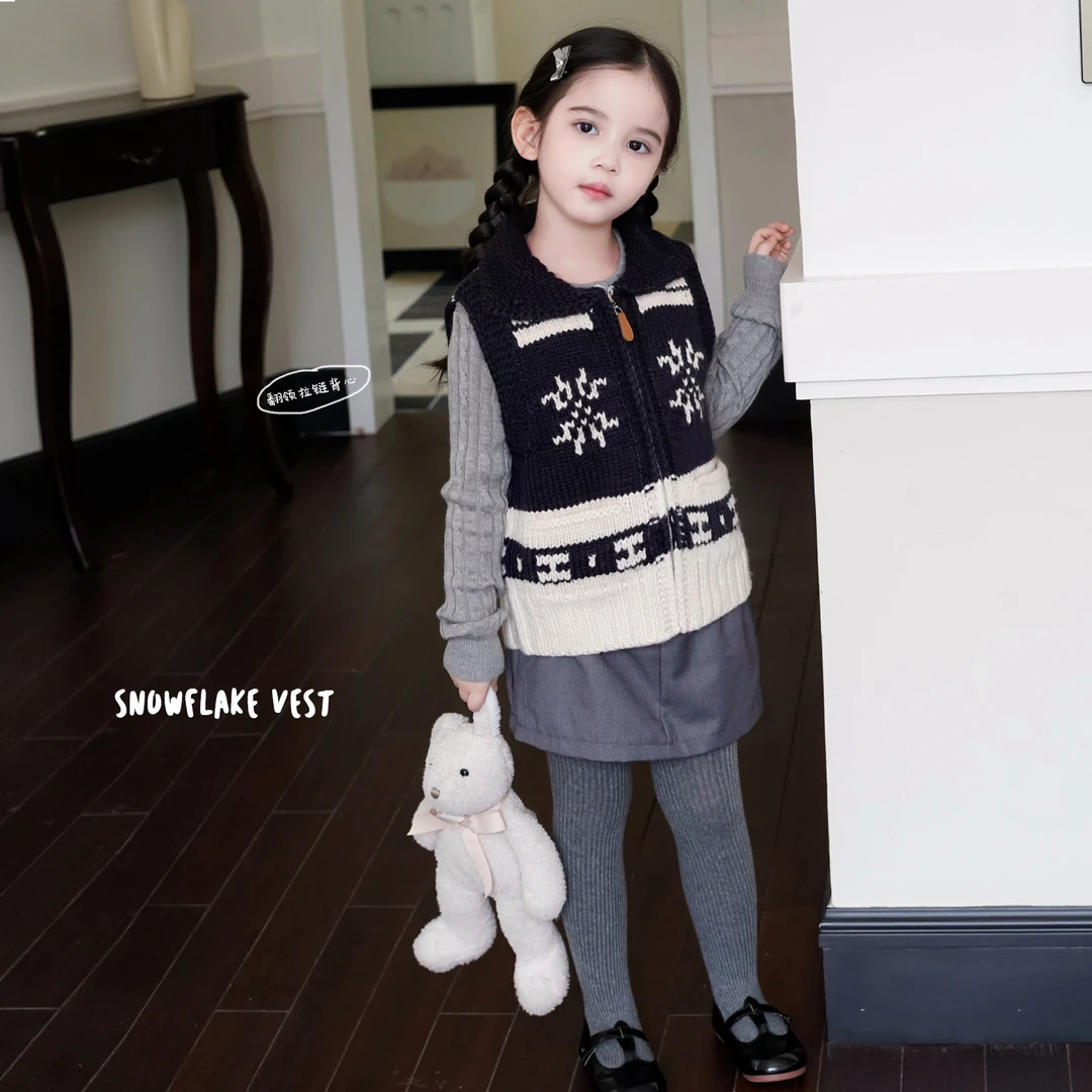 AnnieGirl秋季新款复古提花针织毛衣刺绣马甲女童时髦套装2025