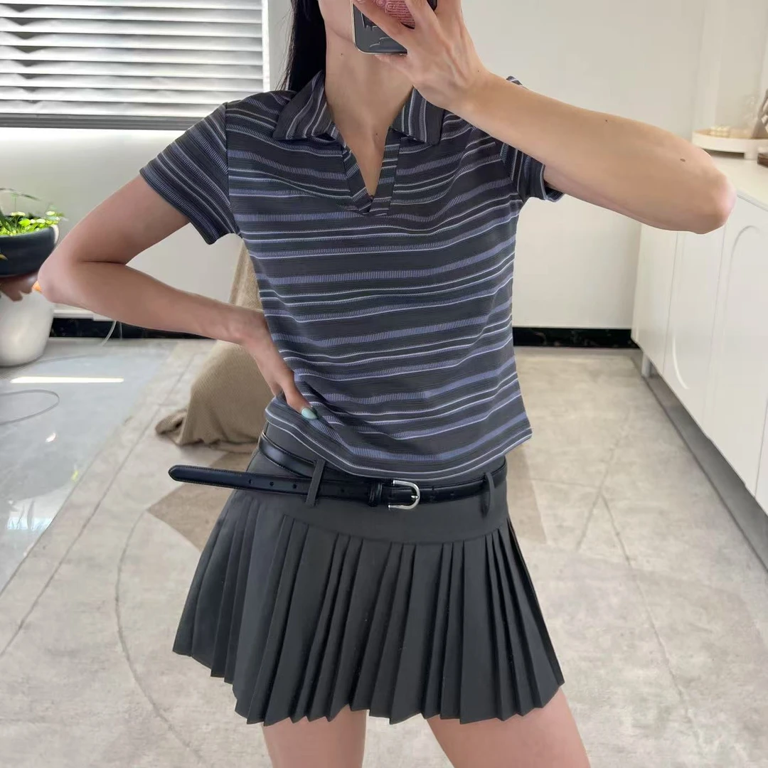 【清】2025夏装新品洋气V领设计感小众混色复古条纹POLO衫女