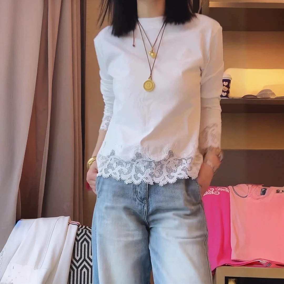 蕾丝拼接长袖T恤女2025年春季新款时尚休闲宽松百搭显瘦纯色上衣