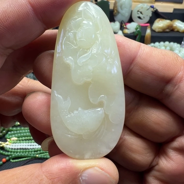 和田玉未镶嵌吊坠(不含链)