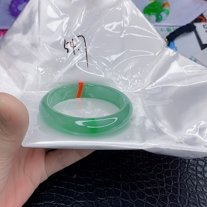 翡翠手镯未镶嵌一图一物实物为准