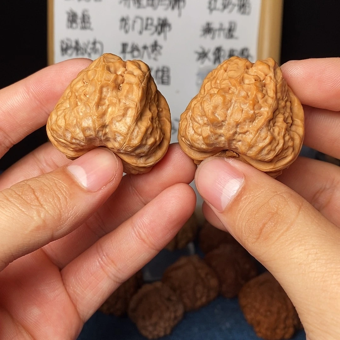 手串文玩核桃蛤蟆头