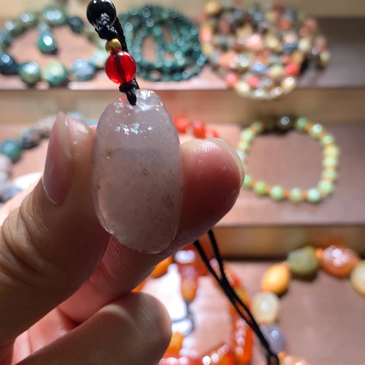 玛瑙/玉髓未镶嵌珠宝半成品