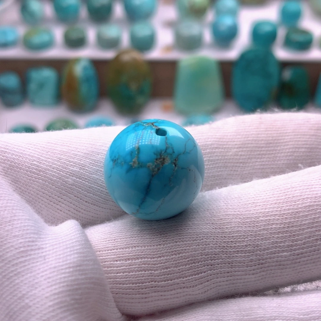 T***d绿松石未镶嵌珠宝奇石