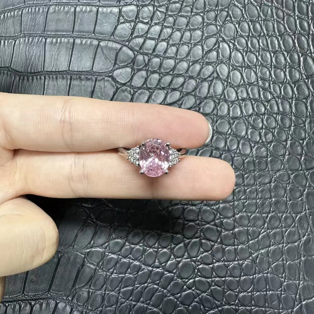 JDP1162阿鲁沙-典藏轻奢粉钻-精工925戒指