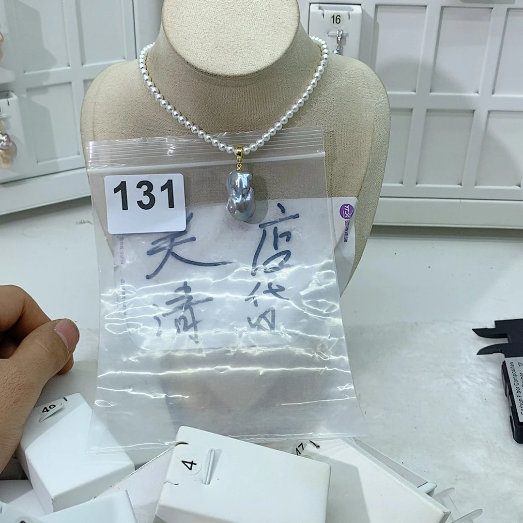 淡水珍珠颈饰合金