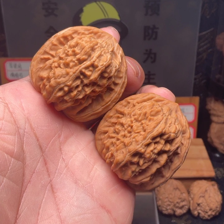 文玩核桃吊坠四座楼41全品原桩