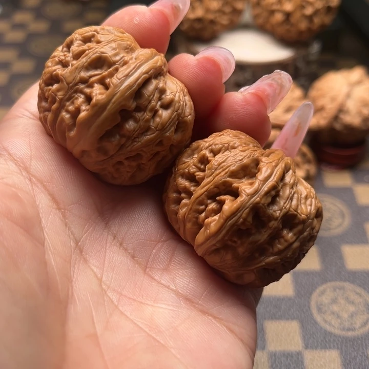 核桃39元宝文玩核桃