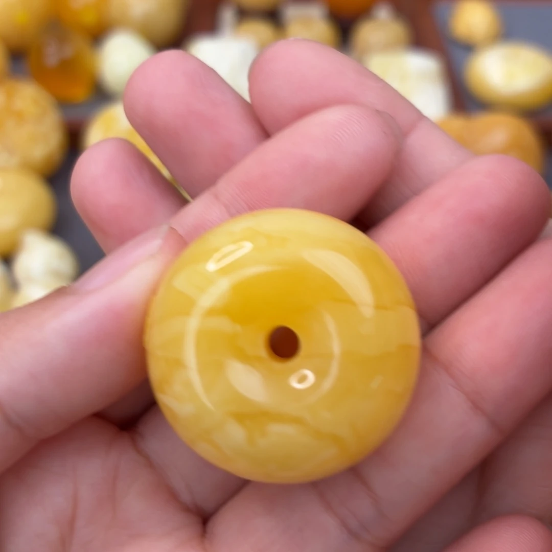 蜜蜡未镶嵌吊坠(不含链)甜甜圈