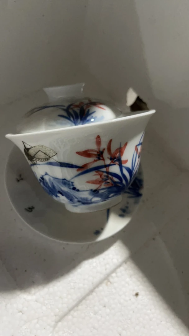 青花釉下彩人物主人杯  80毫升左右