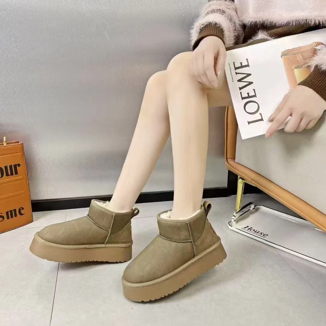 小敏家 清货~就几双 厚底一脚蹬短筒加绒加厚保暖雪地靴A-118