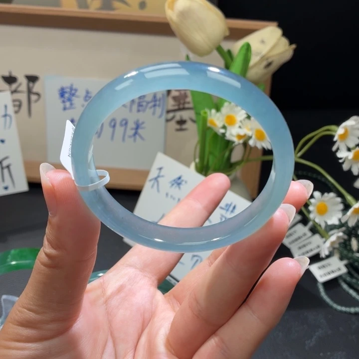 未镶嵌手镯翡翠渐变冰川蓝