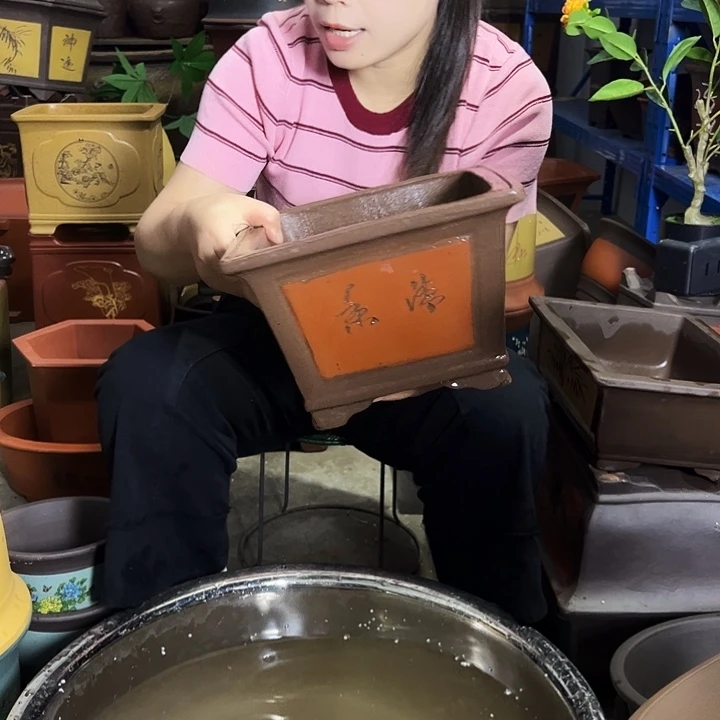 25红四方花盆花盆花盆花盆