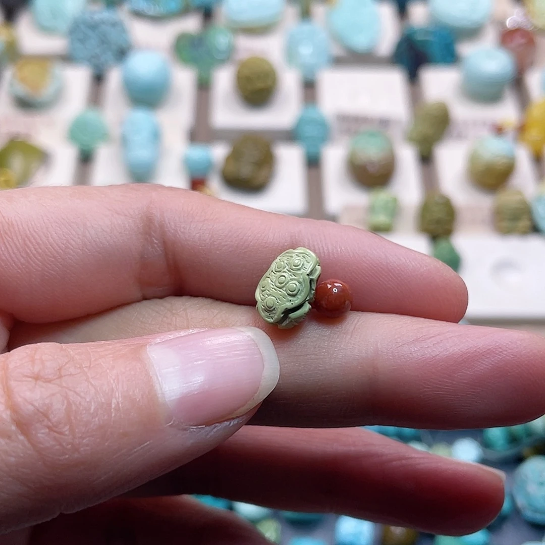 南红玛瑙未镶嵌配饰