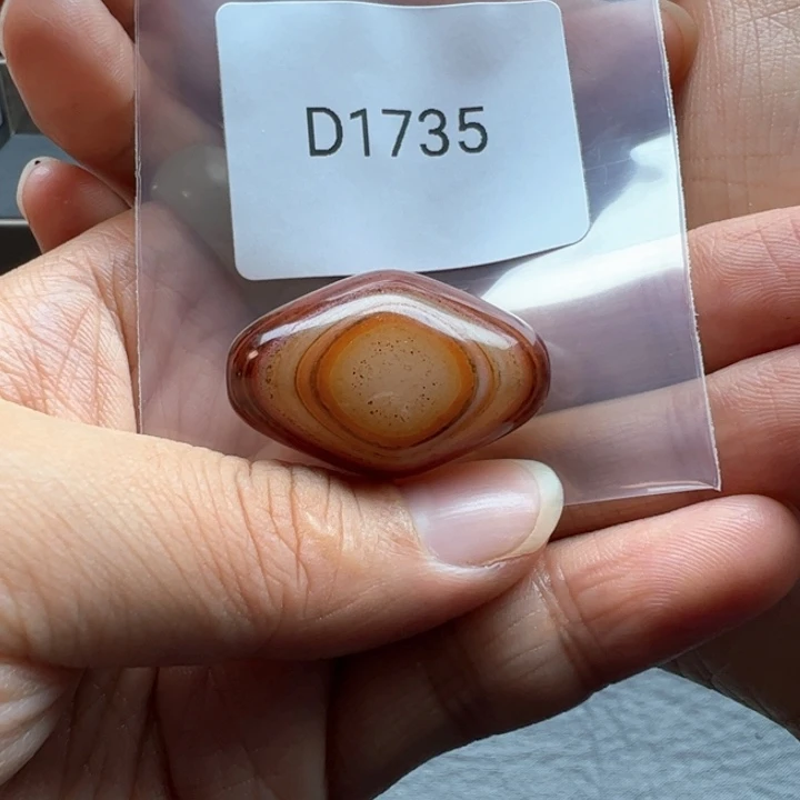 未镶嵌玛瑙/玉髓珠宝半成品